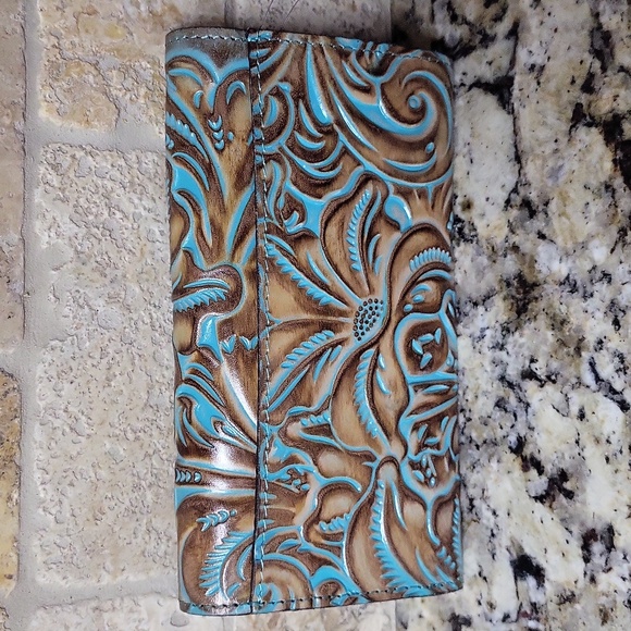 Patricia Nash Turquoise Tooled Terresa Wallet - Picture 7 of 12